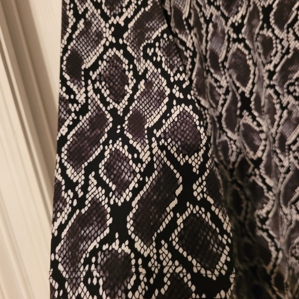 Michael Kors Snakeskin Pattern Dress Size XL - Picture 4 of 12
